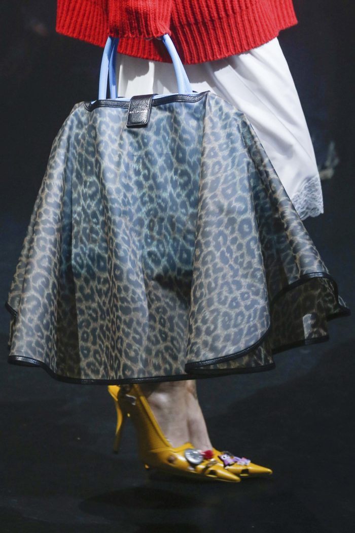 bolsa de plástico de Balenciaga