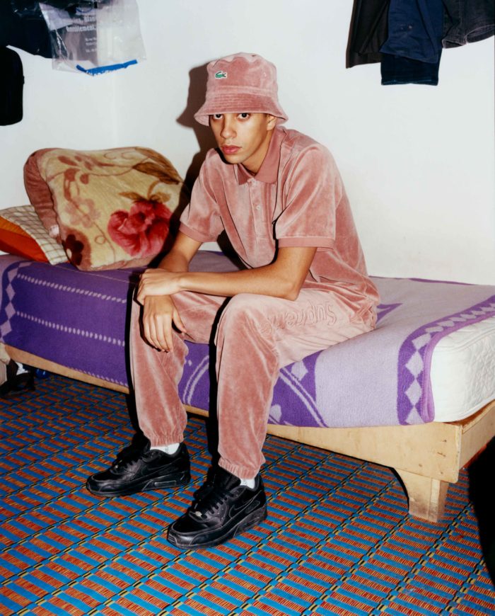lacoste-y-supreme-acaban-de-lanzar-la-colaboracion-para-tu-yo-nostalgico-2