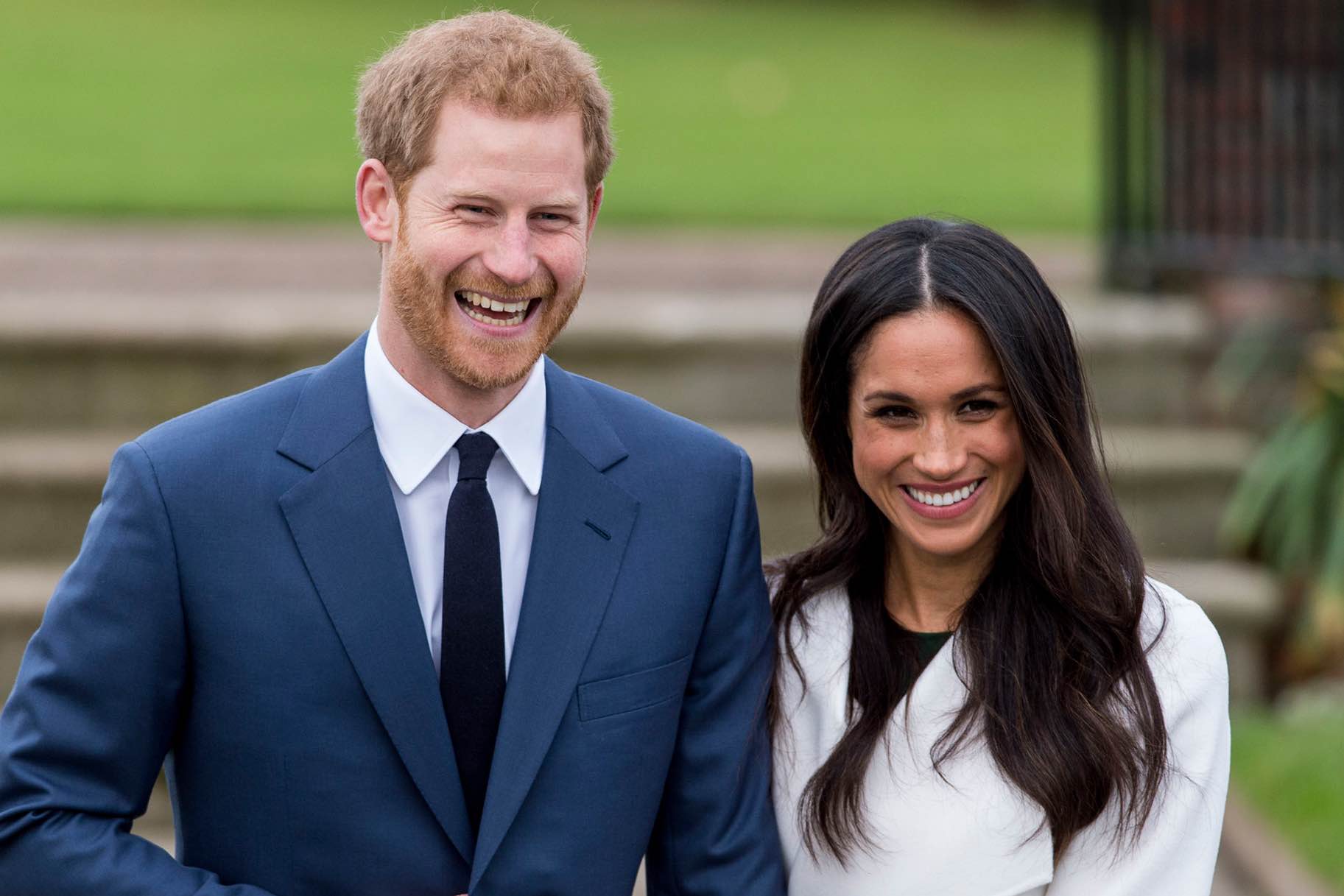 la-llegada-de-meghan-markle-y-prince-harry-a-windsor-para-tomar-te-con-la-reina-destacada
