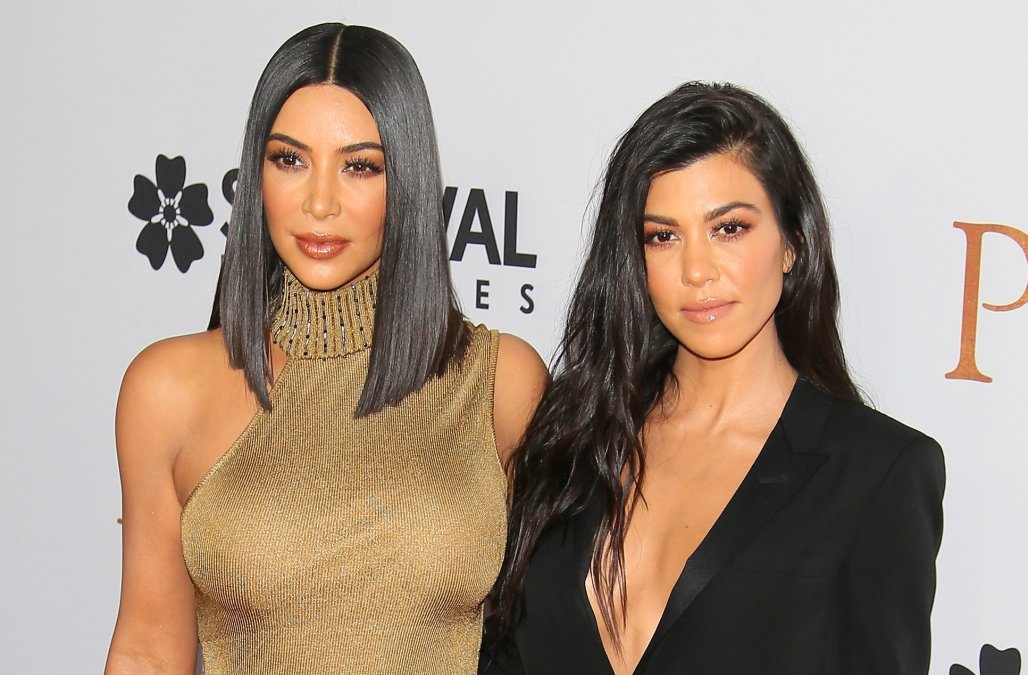 tbt-kim-kardashian-regresa-a-1999-con-esta-foto-y-queremos-look-de-kourtney-destacada