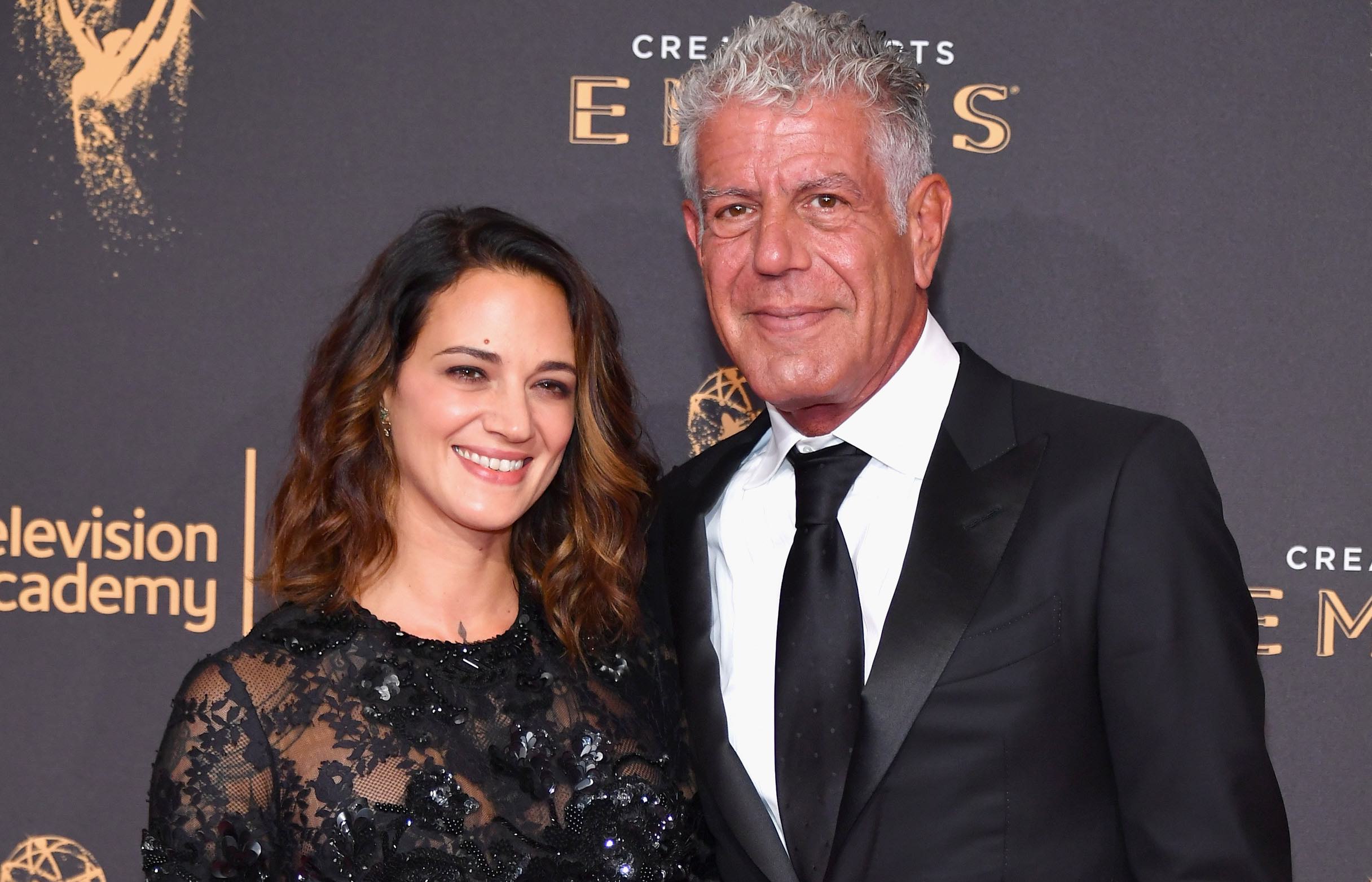 anthony-bourdain-muere-a-los-61-destacada
