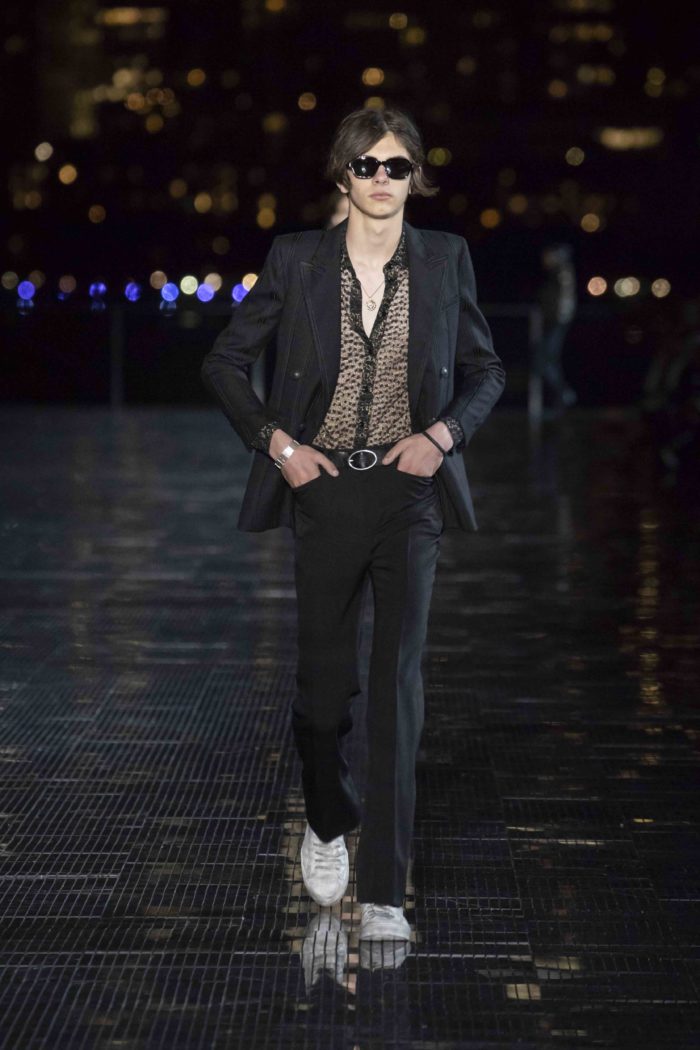 los-setenta-de-saint-laurent-a-traves-del-ojo-de-anthony-vaccarello-2