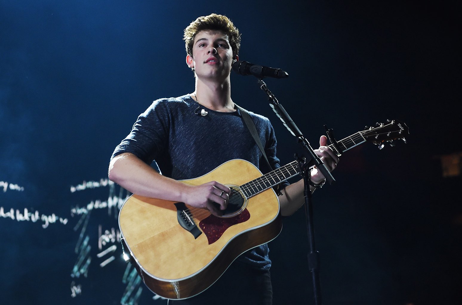 shawn-mendes-se-une-al-carpool-karaoke-de-james-corden-destacada