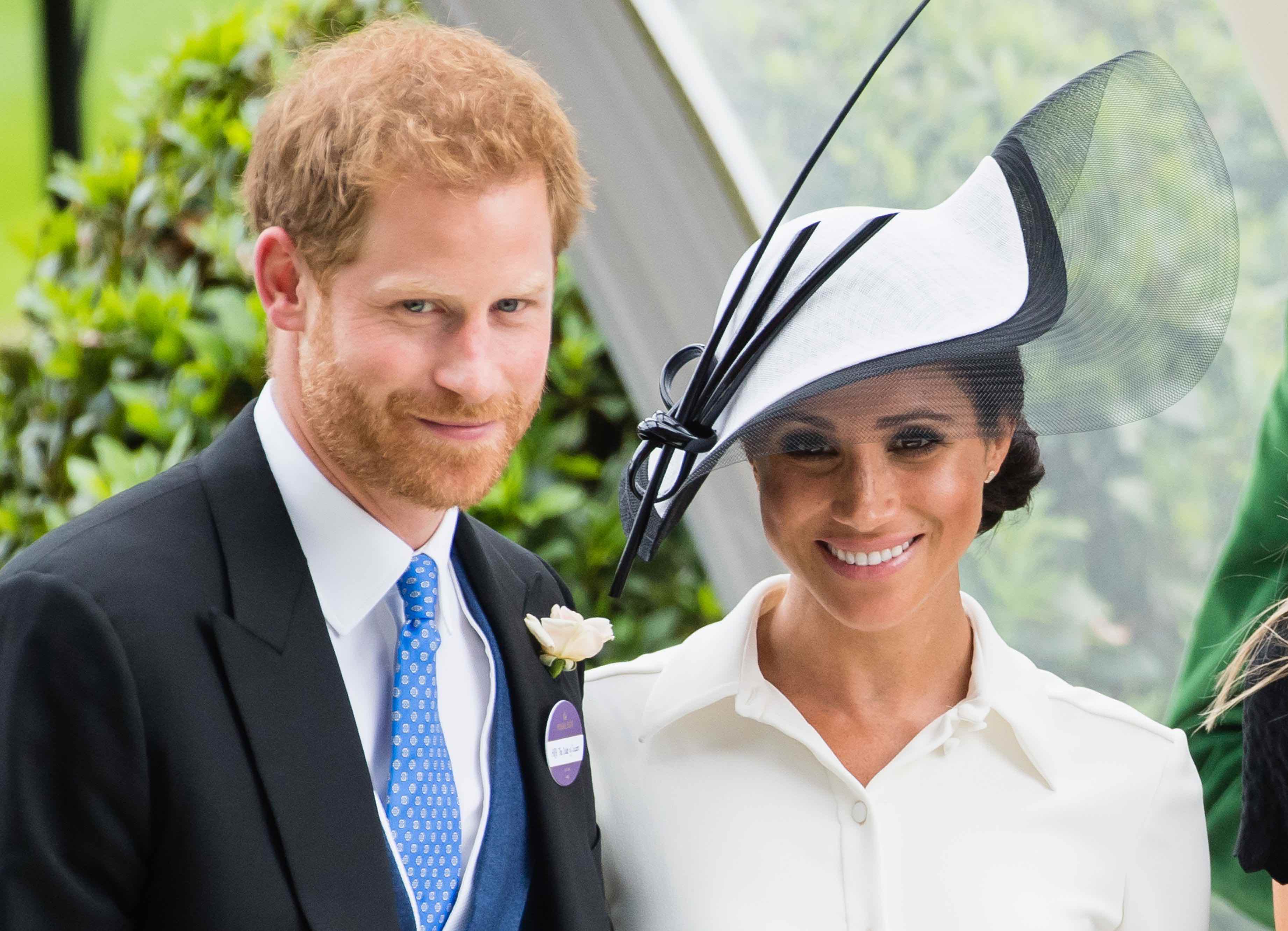 a-esto-renuncio-prince-harry-por-amor-a-meghan-markle-destacada