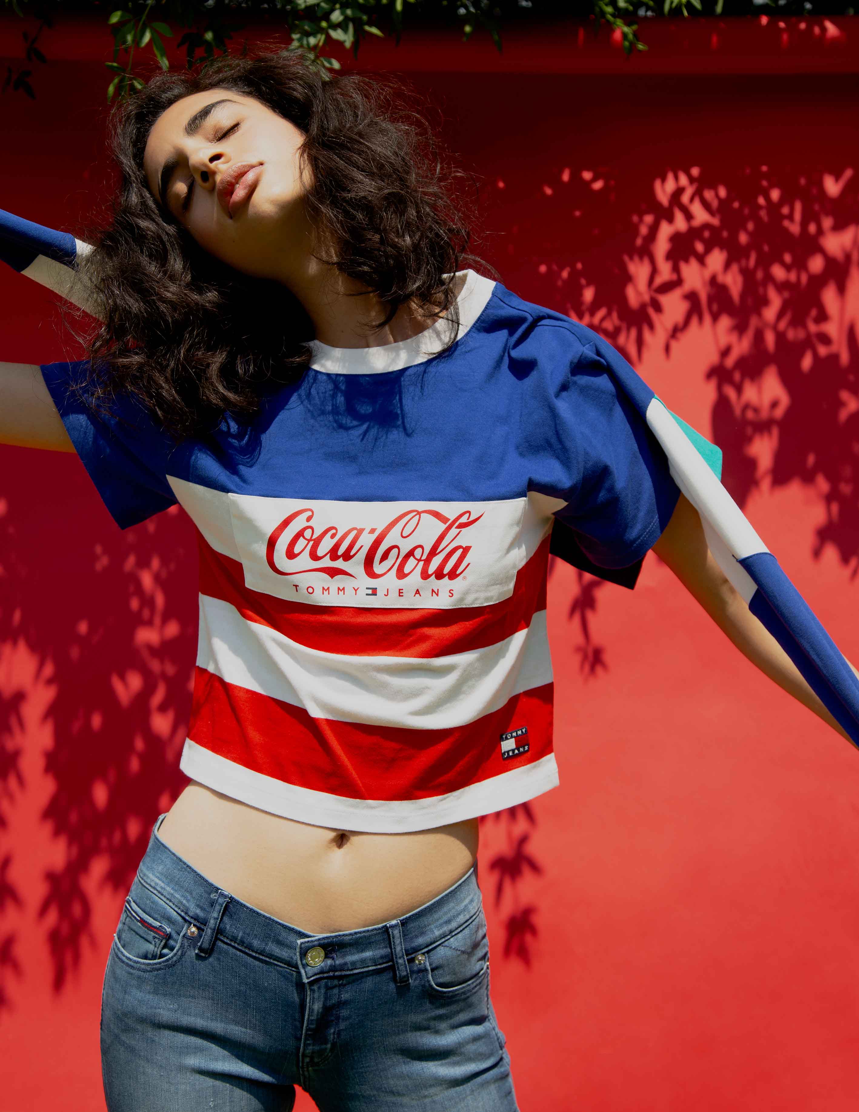 El regreso de los 80 con Tommy Jeans y Coca Cola
