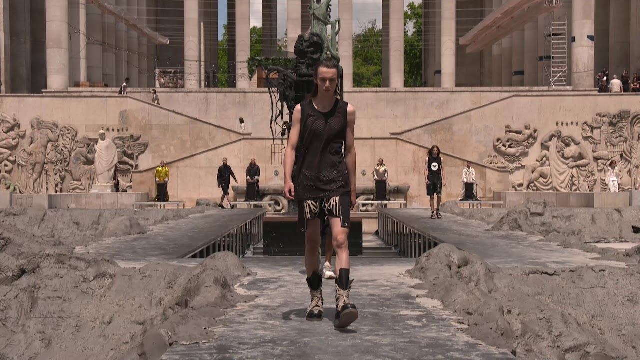México y el muro de Donald Trump como inspiración de Rick Owens para SS20