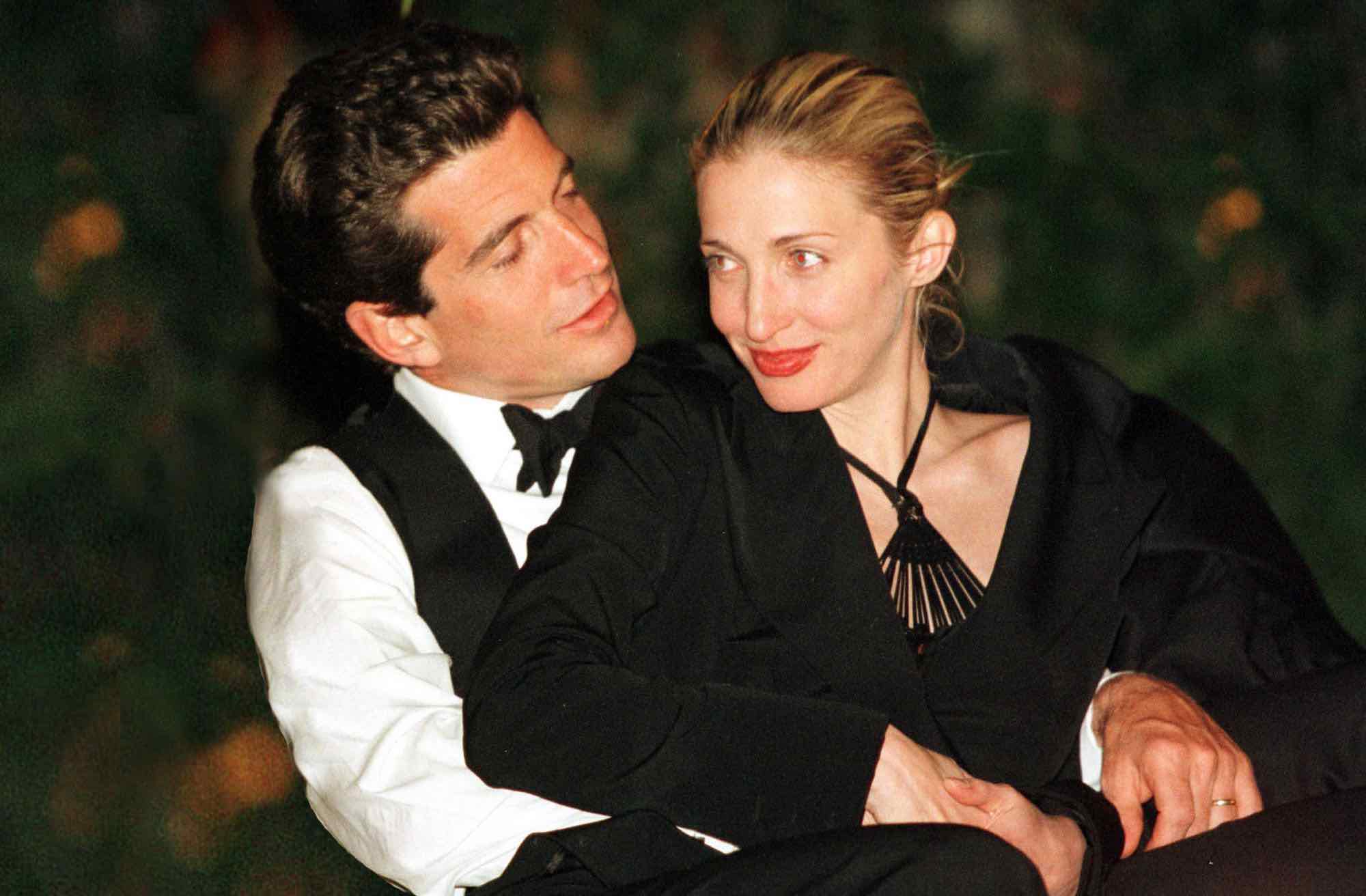 El vestido de novia de Carolyn BessetteKennedy Grazia México y Latinoamérica