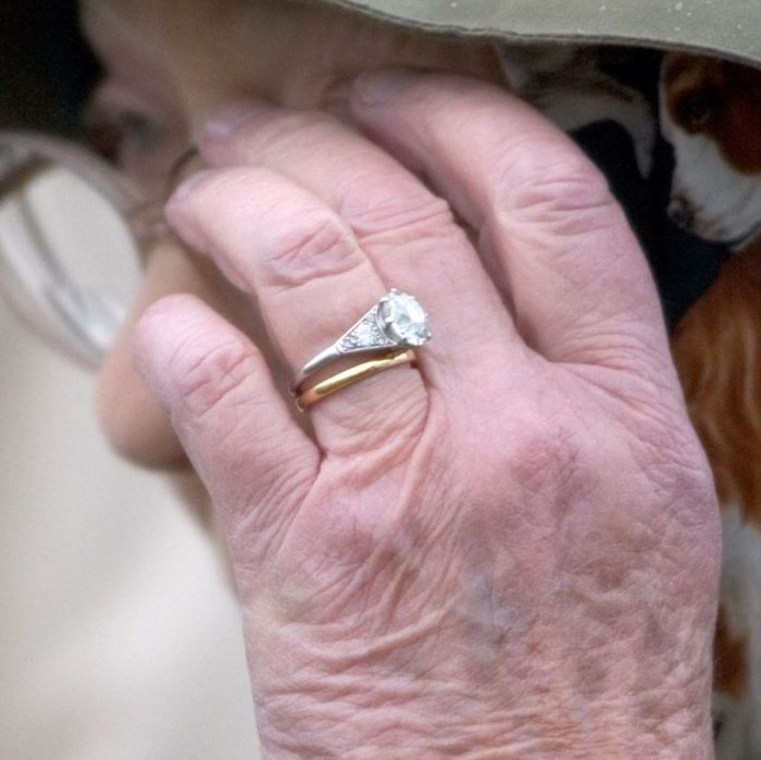 ¿El anillo de la princesa Beatrice está inspirado en la reina?