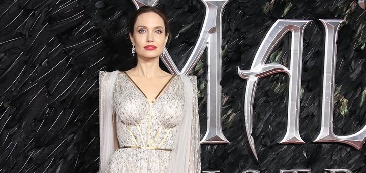 Angelina Jolie deslumbró en Ralph & Russo en la premiere de Maléfica