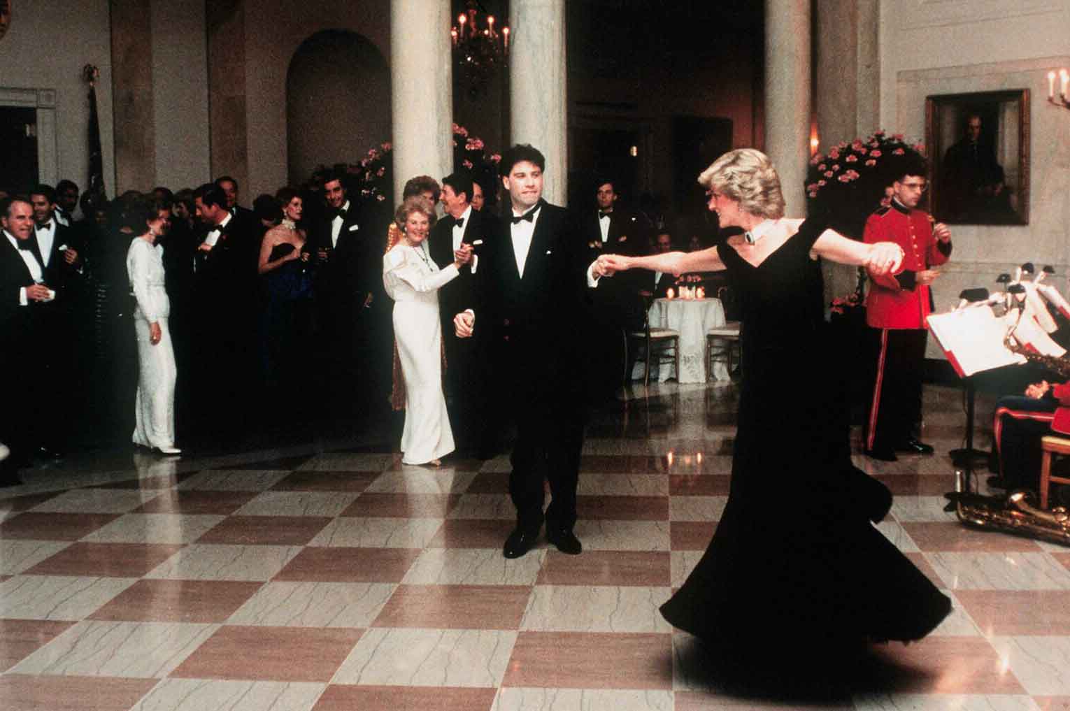 Lady Diana y John Travolta en la Casa Blanca