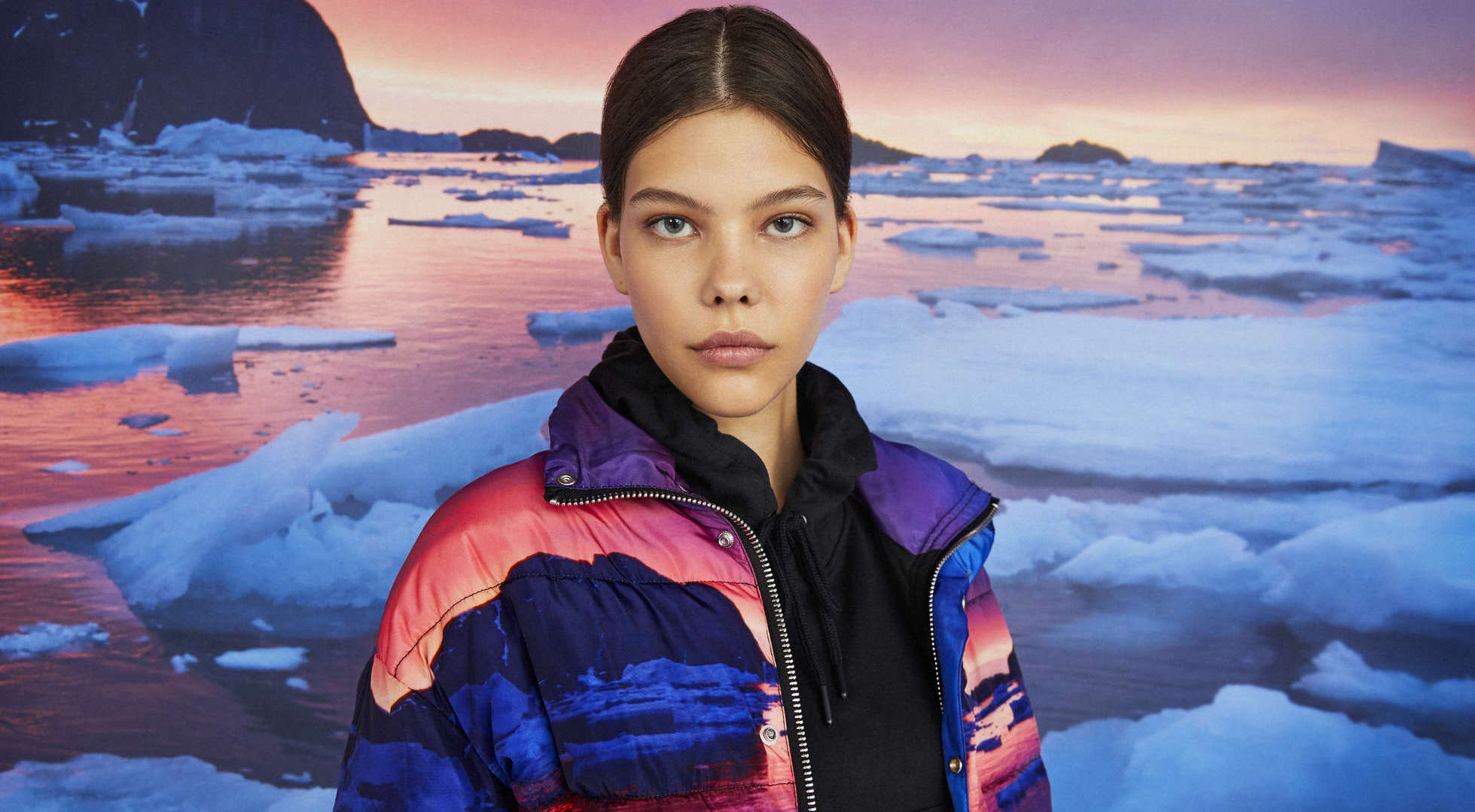 Bershka Y National Geographic Lanzaron Una Coleccion De Prendas Sostenibles Grazia Mexico Y Latinoamerica