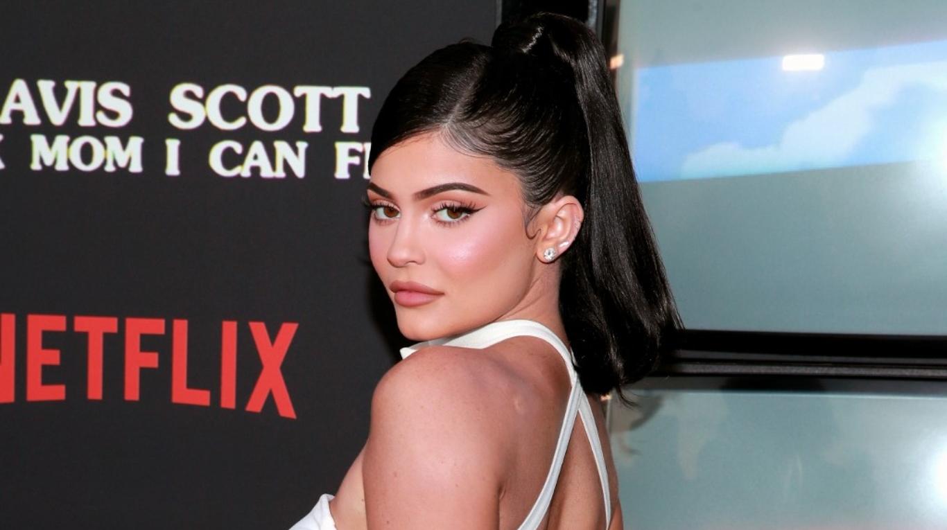 ¿El nuevo corte de cabello de Kylie Jenner fue un accidente?