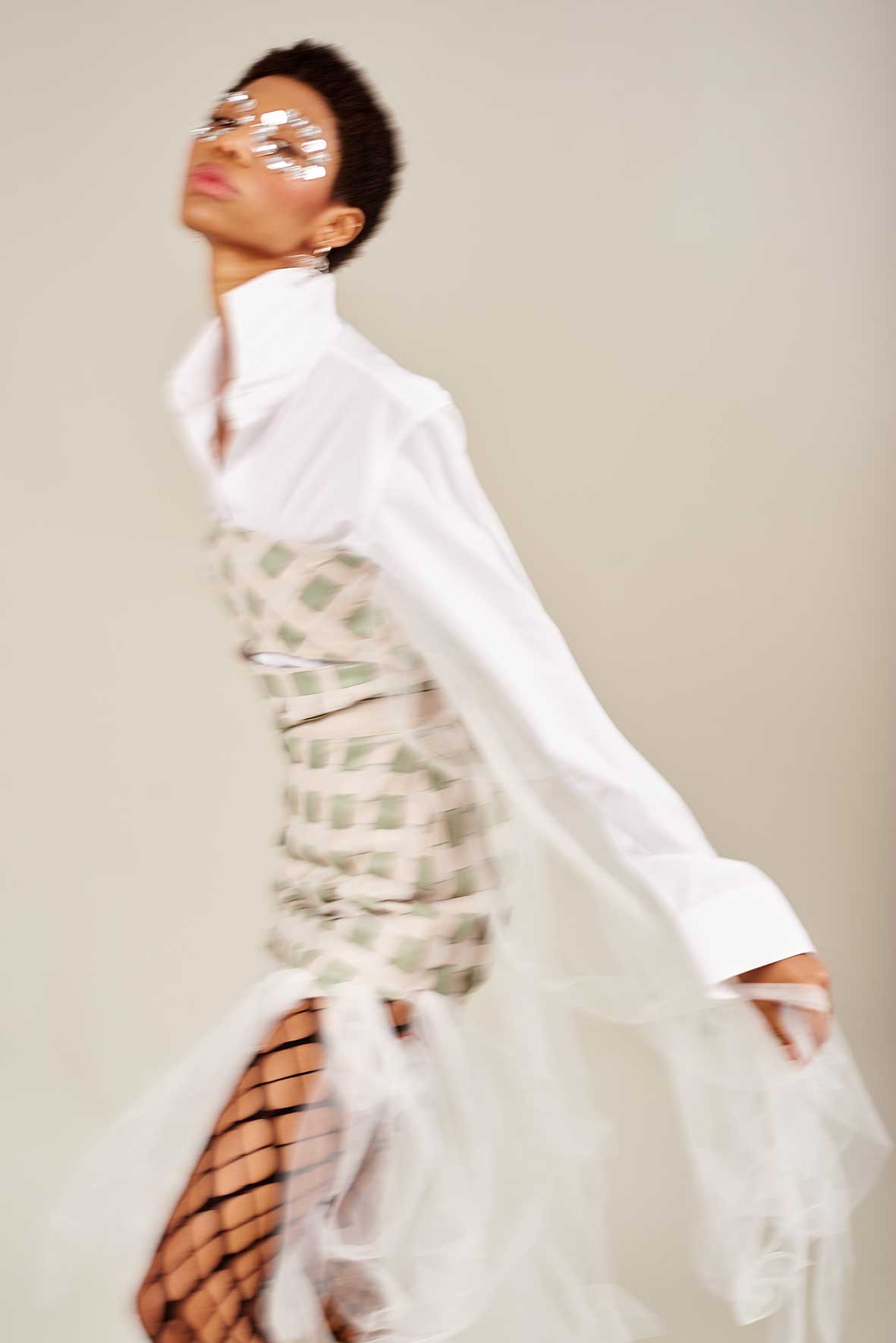 Fashion Portfolio: Volúmenes, estampados, texturas y colores para el verano