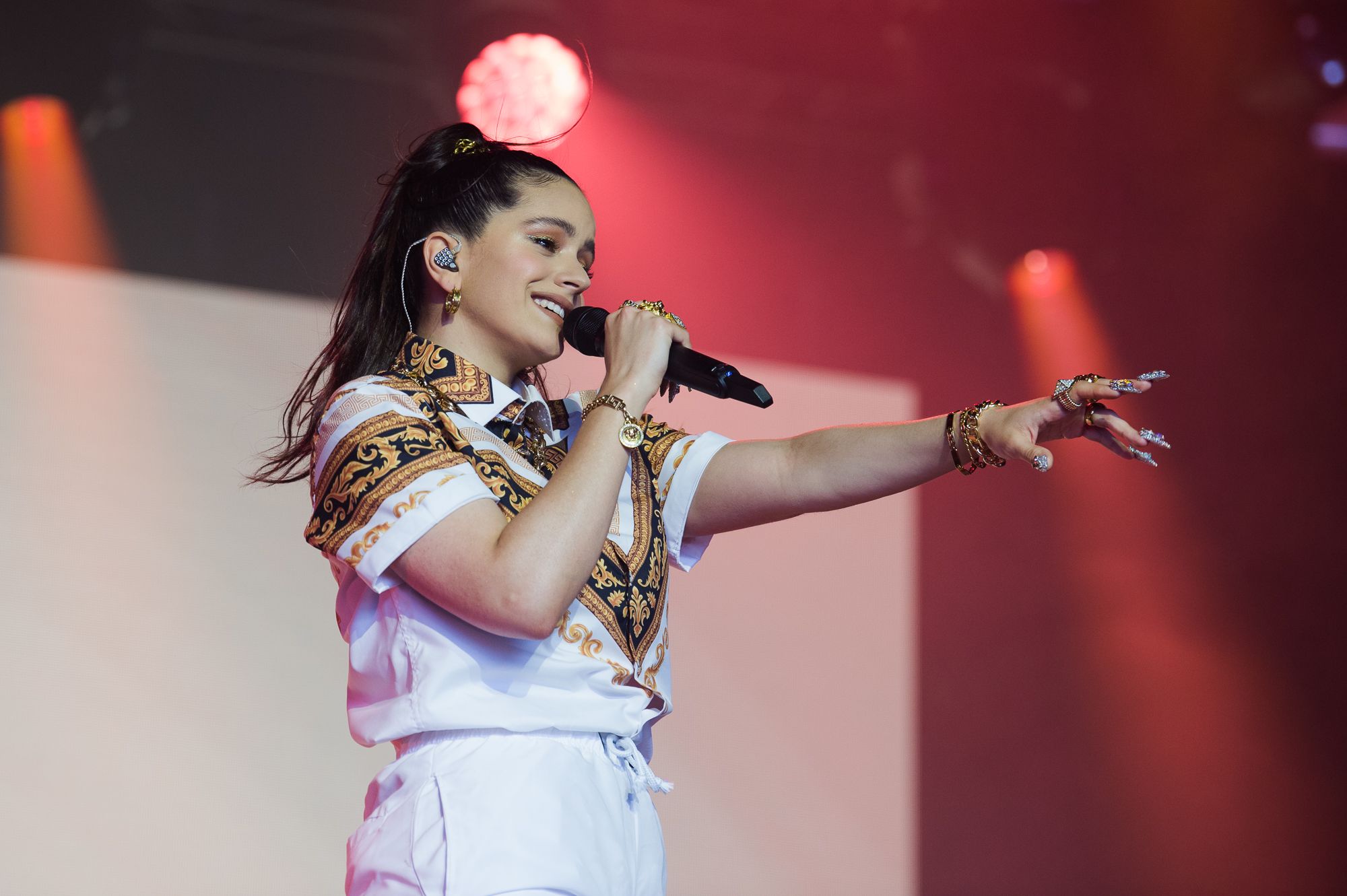 Rosalía quiere que Harry Styles la invite a hacerse las uñas