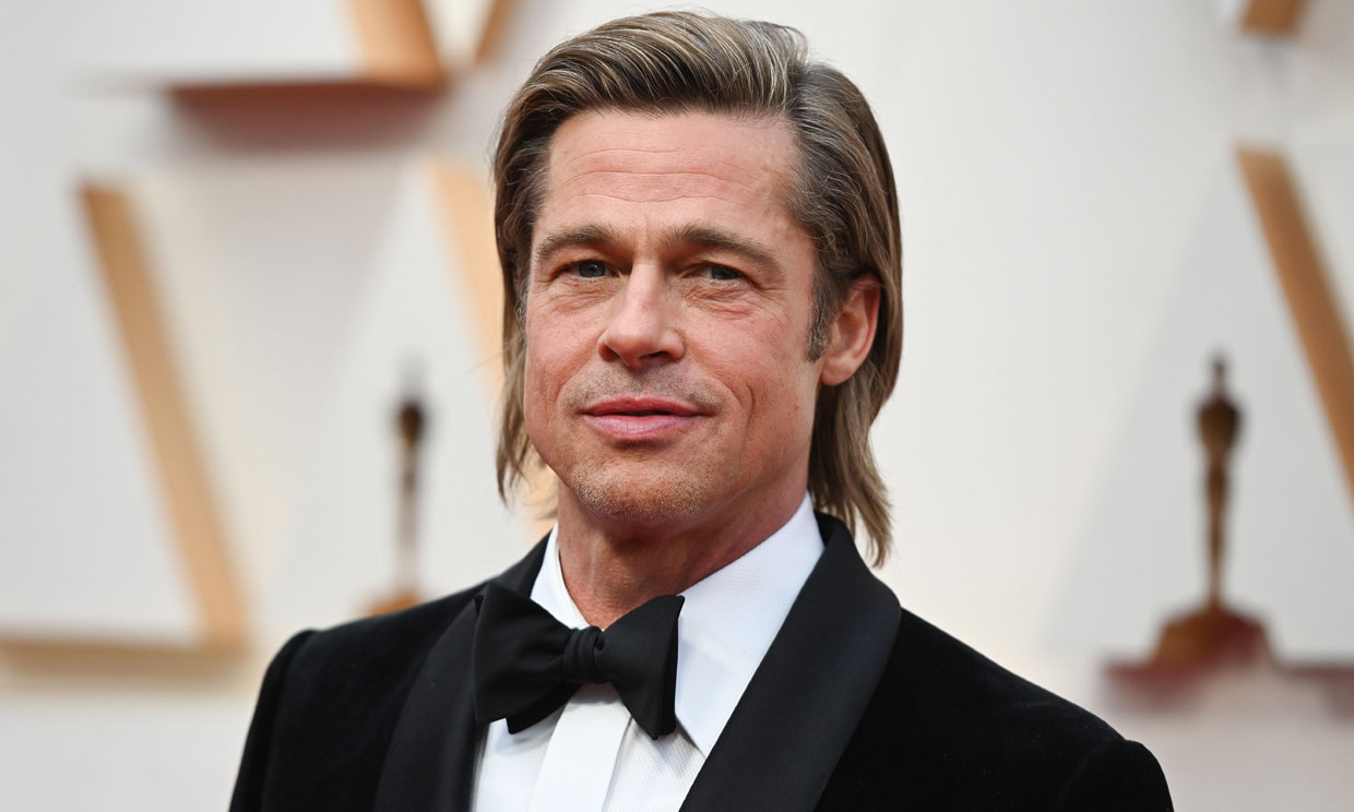 Brad Pitt novia Nicole Poturalski