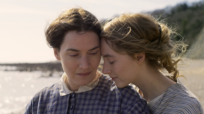 Saoirse Ronan y Kate Winslet encuentran el amor en el trailer de Ammonite