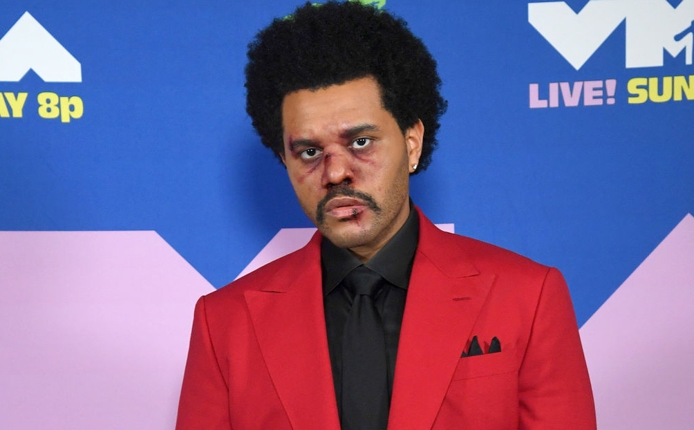 ¿Qué hay detrás del look de The Weeknd para los VMAs 2020?