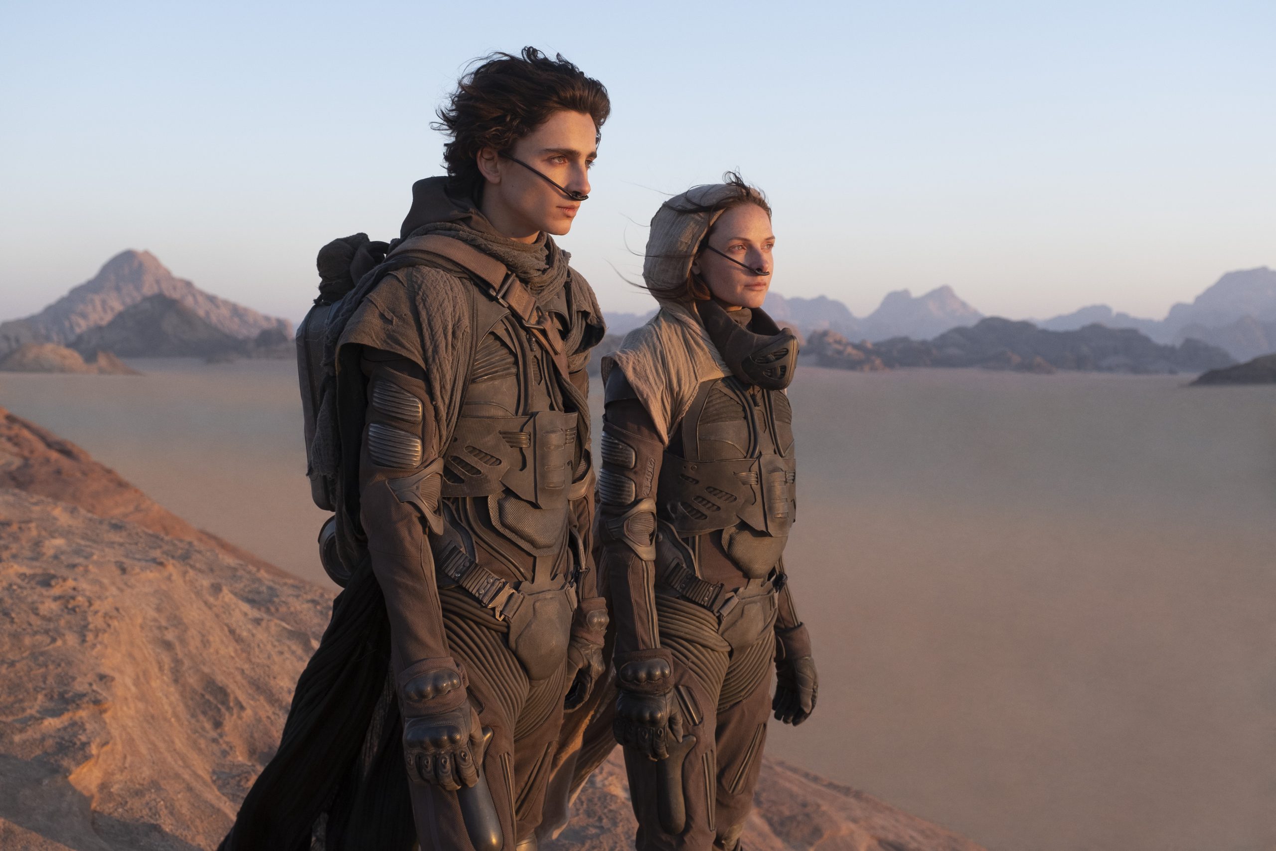 Un vistazo al mundo de Arrakis y Timothée Chalamet en el primer trailer oficial de Dune