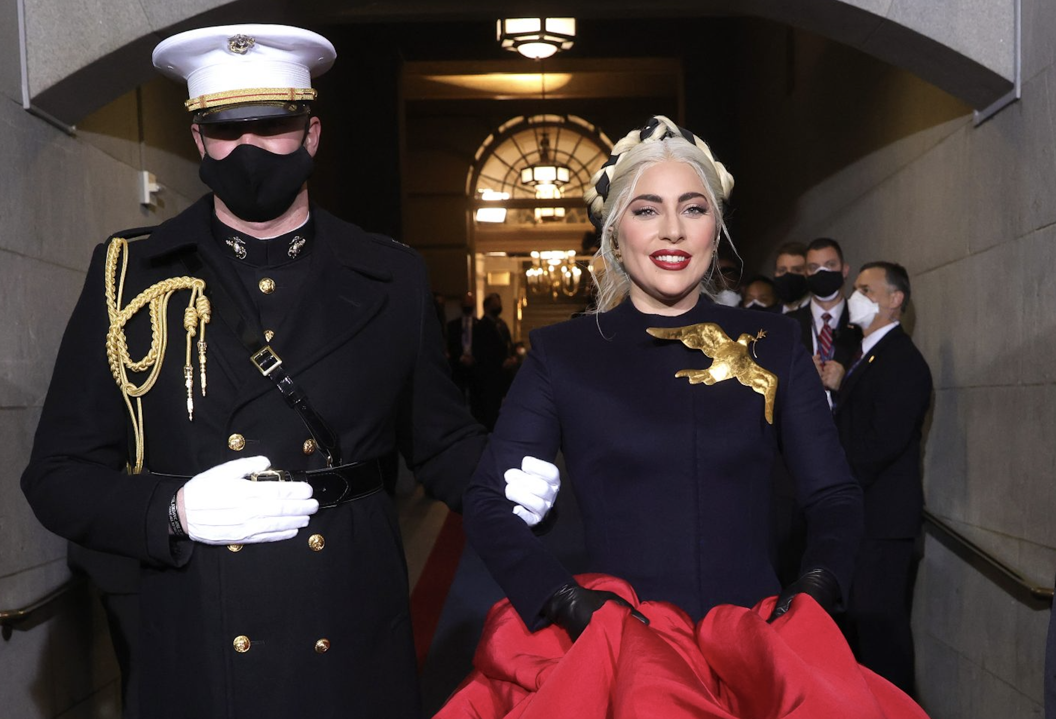 Lady Gaga tiene la trenza perfecta que querrás lucir desde ya mismo