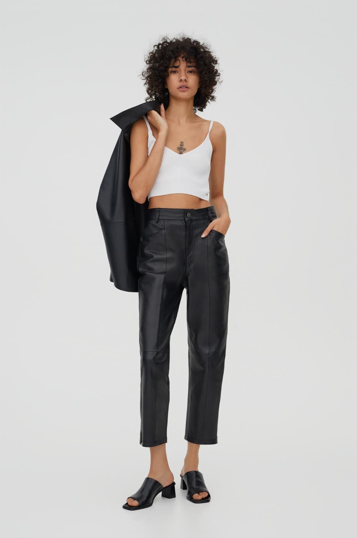 Descubre las nuevas prendas de edición limitada de Pull & Bear