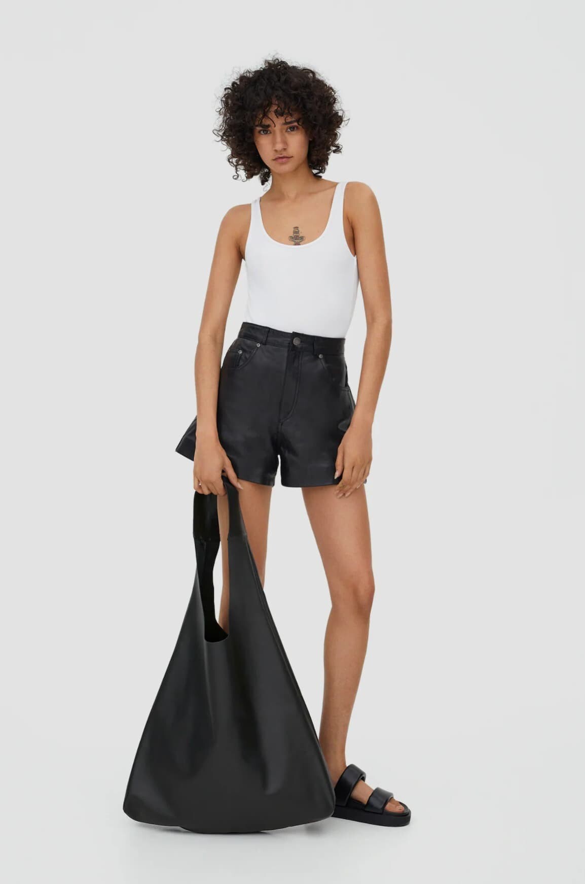 Descubre las nuevas prendas de edición limitada de Pull & Bear