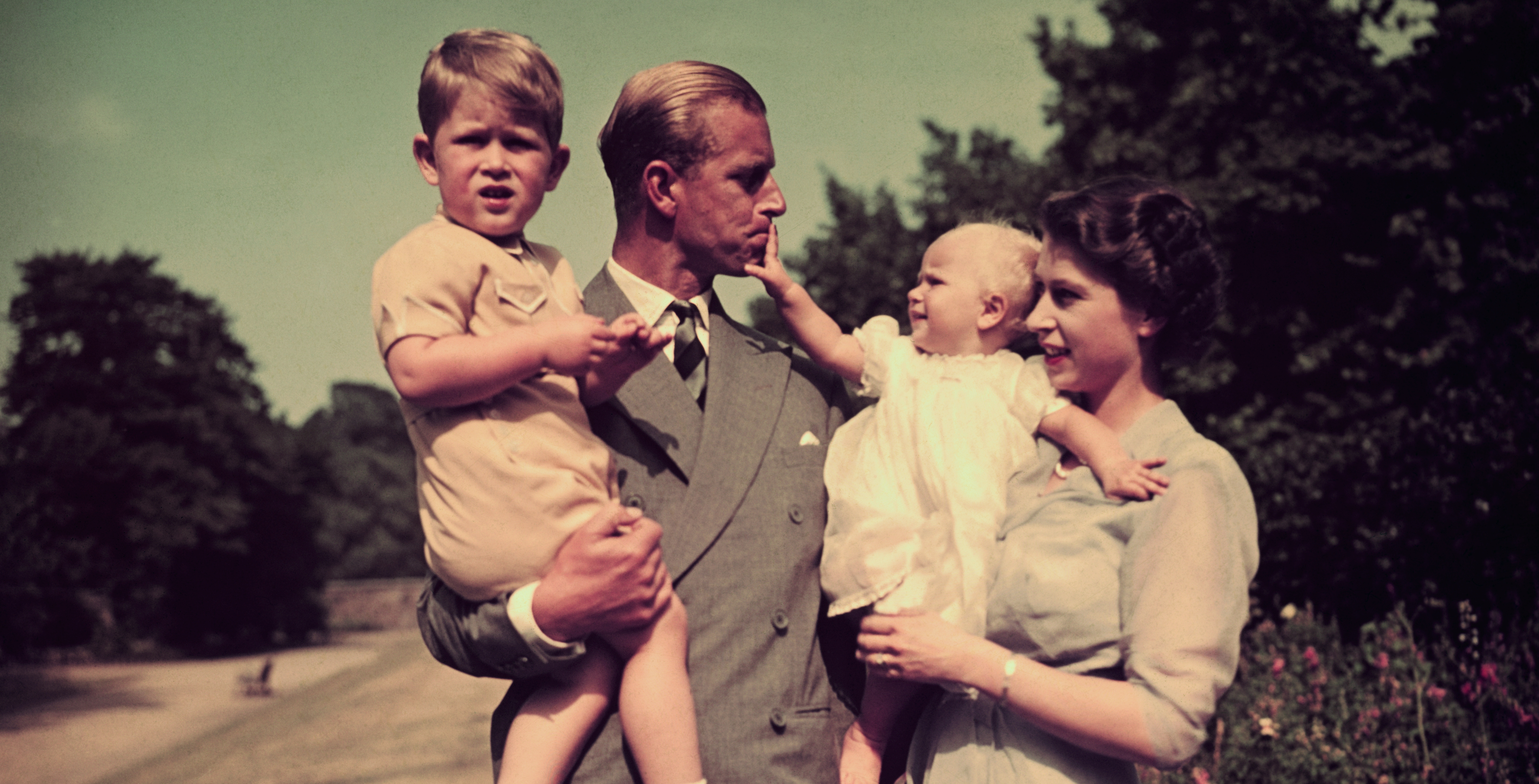 El príncipe Felipe, esposo de la reina Isabel II, ha muerto a los 99 años de edad