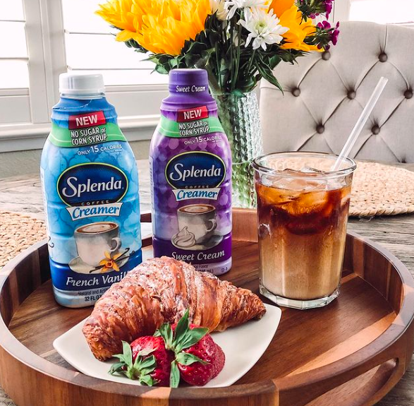 Iced Vanilla Coffee, Splenda® Fruto del Monje