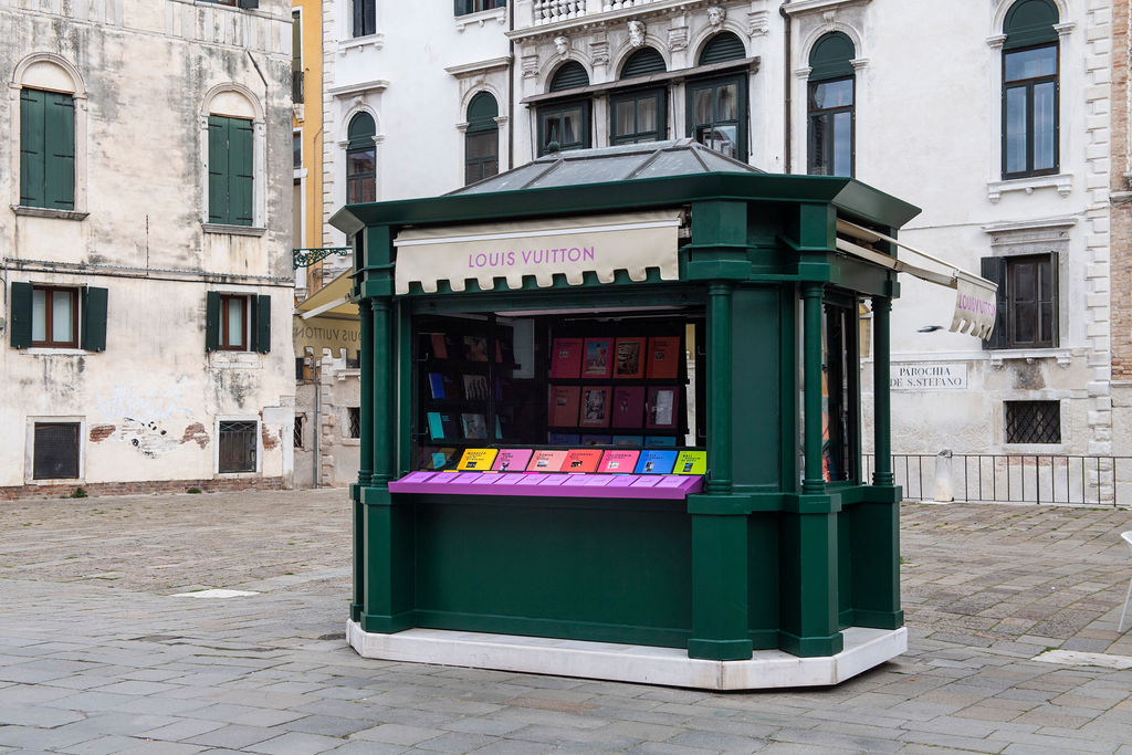 Louis Vuitton inunda de color y cultura las calles de Venecia