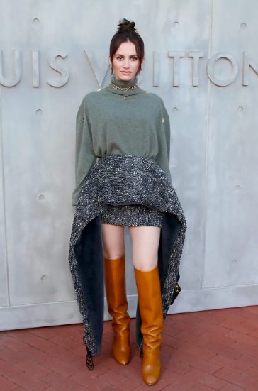 Así ha sido la actuación de Rosalía en el desfile de Louis Vuitton  otoño/invierno 2023 en París - Bekia Moda
