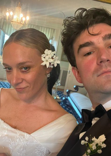 Chloë Sevigny celebra su boda dos años después de haberse casado oficialmente