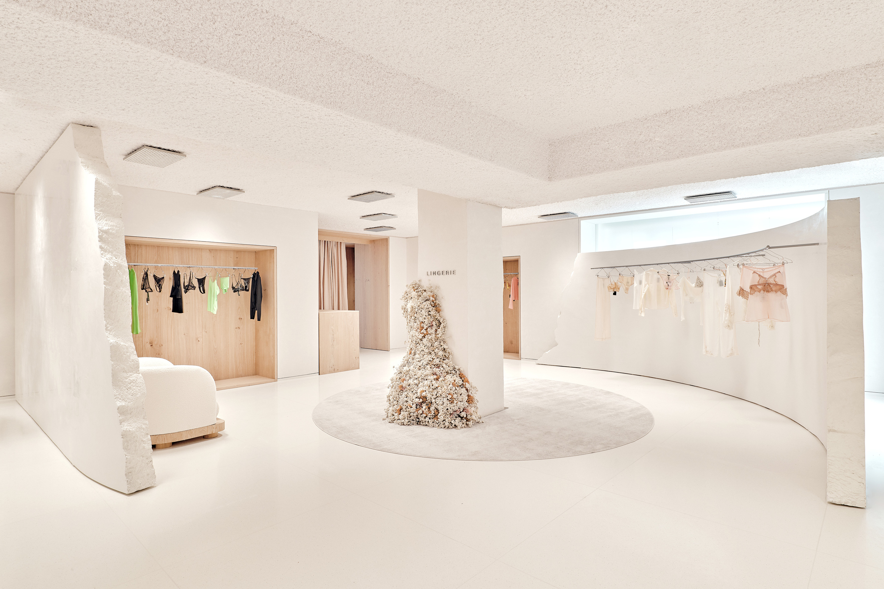 ¿Qué son las tiendas “hiperfísicas? ¡Te contamos todo!