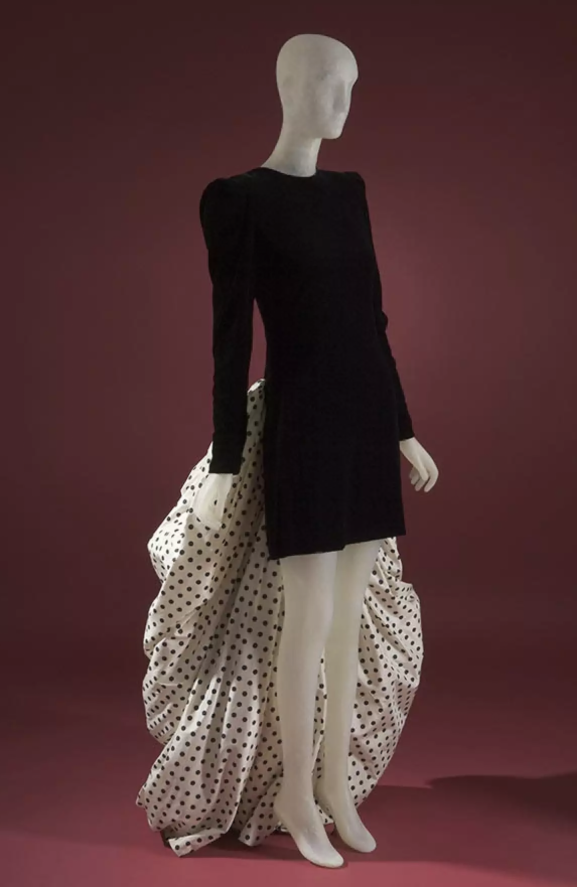 La moda latina presente en una expo en Nueva York