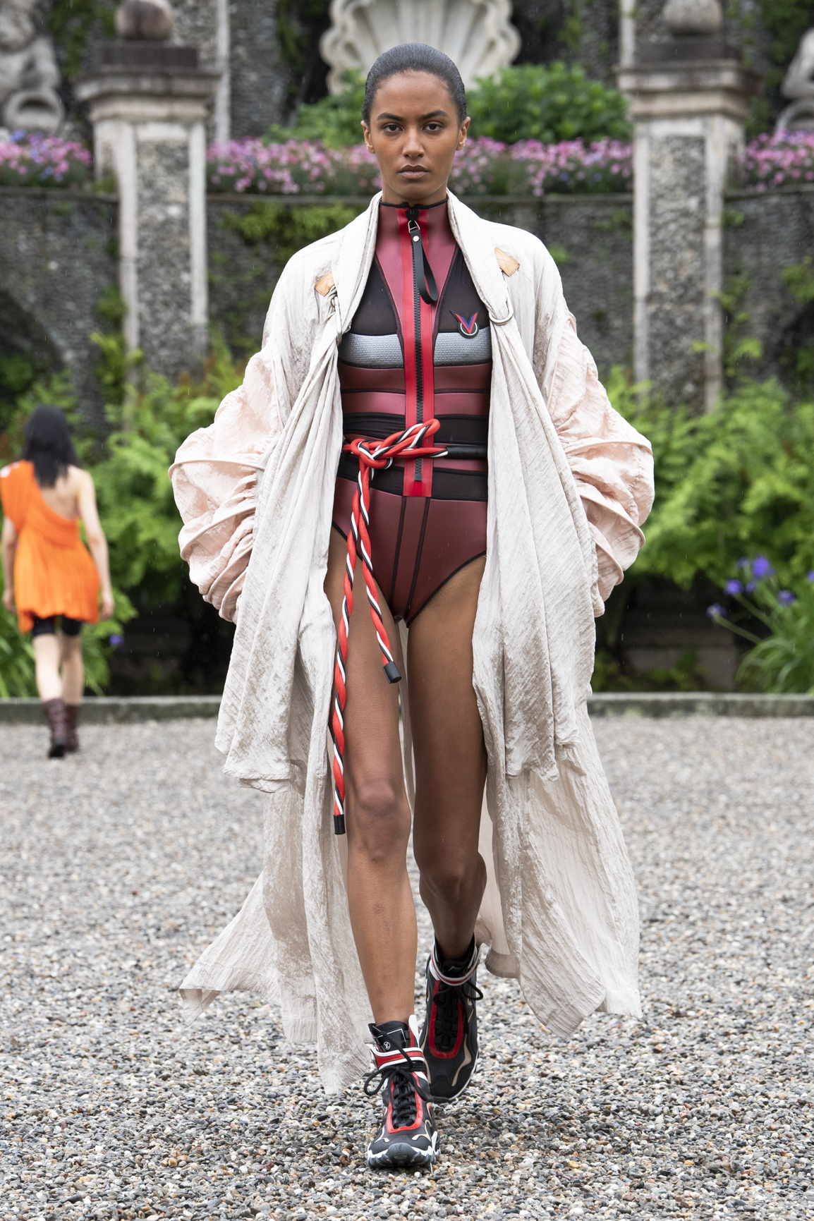 Moda y celebridades en la pasarela de Louis Vuitton 2024