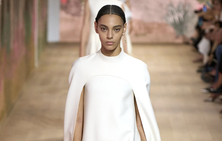 Dior Haute Couture Paris 2023/2024: Un tapiz de libertad femenina