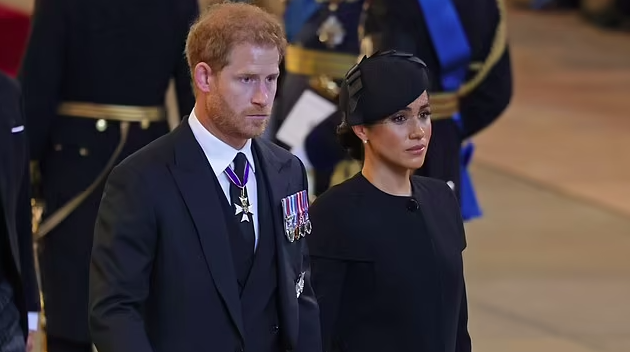 Principe Harry y Meghan Markle Air Force One