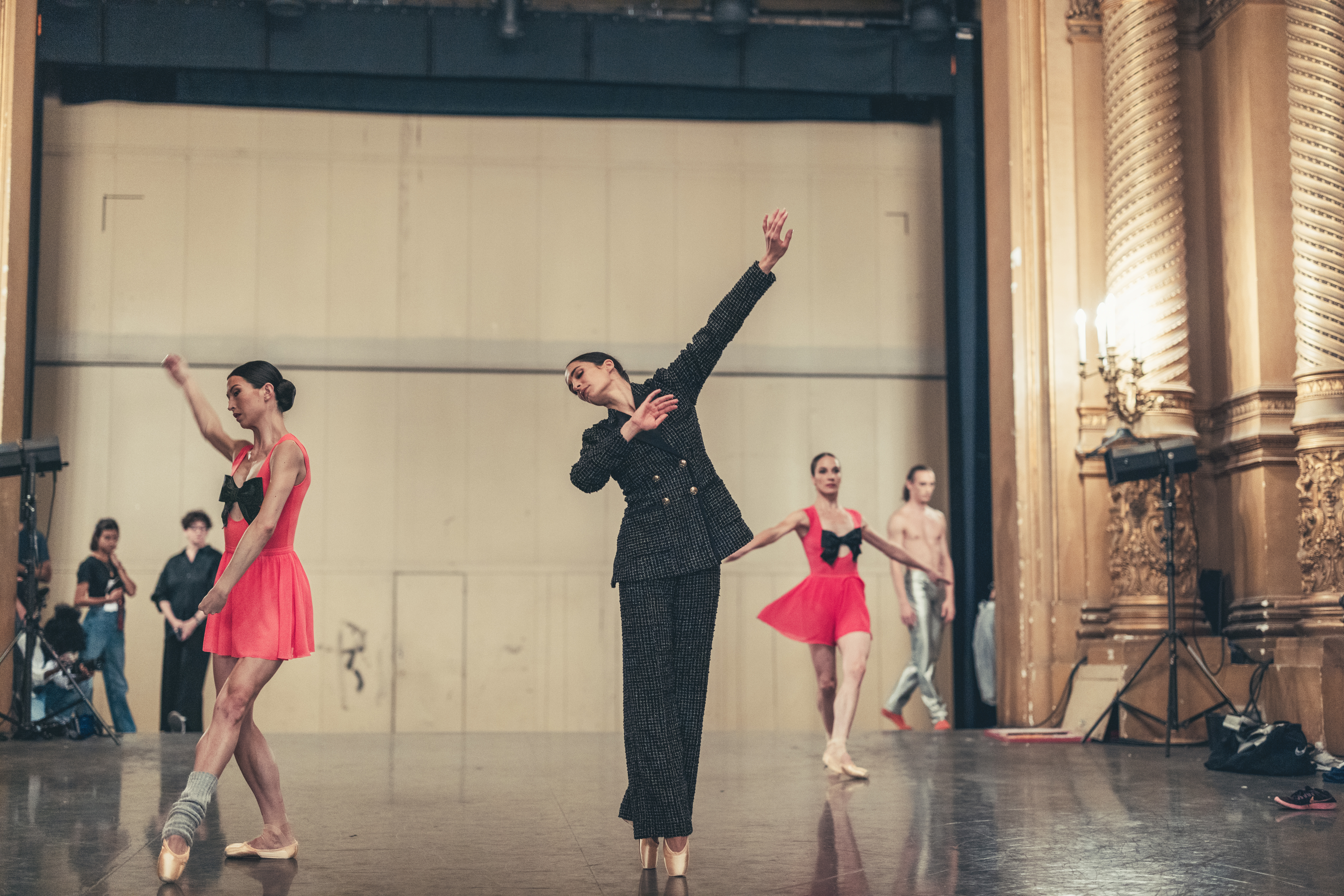 "Singularités plurielles": Chanel inaugura la temporada de Ballet en Paris