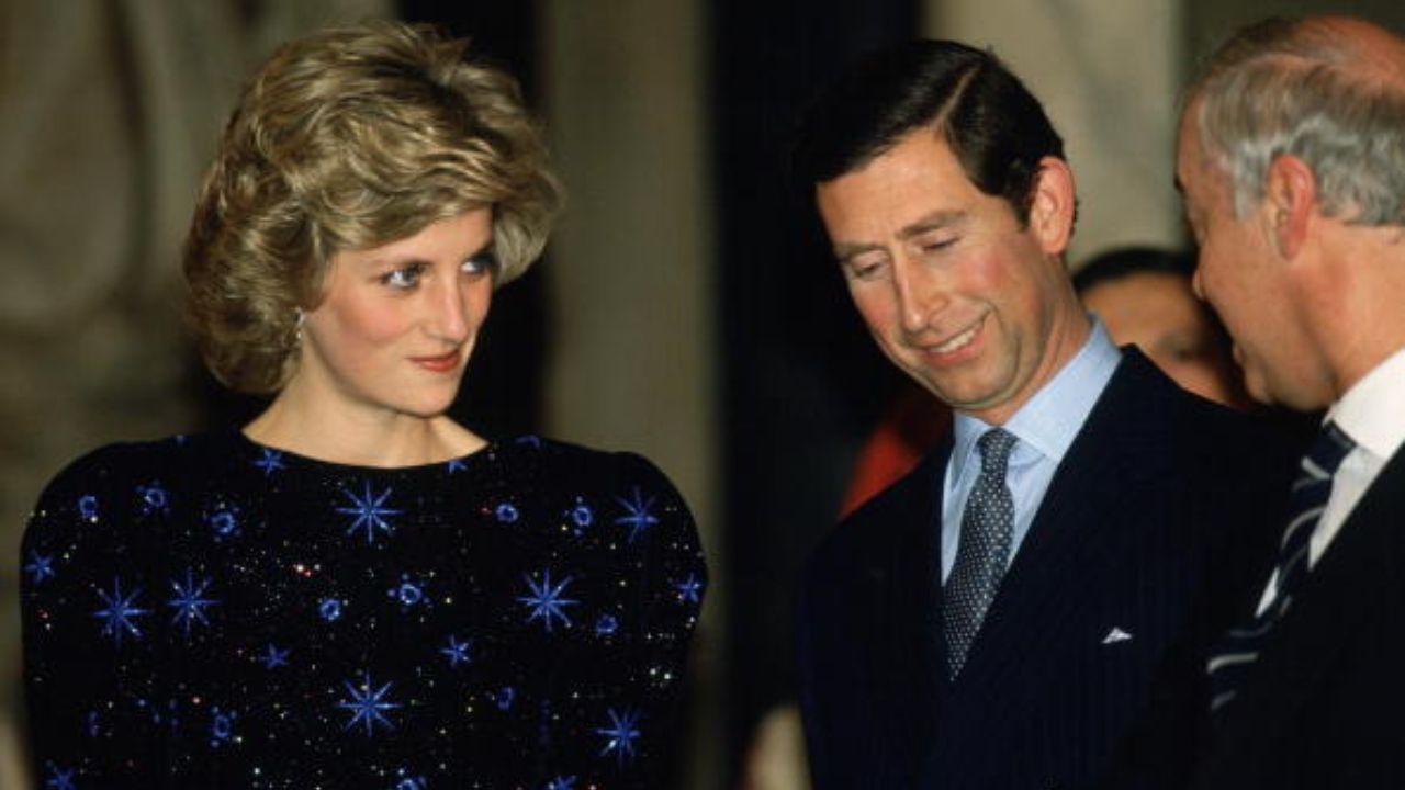 Subastan el vestido de Lady Diana que encantó al mundo