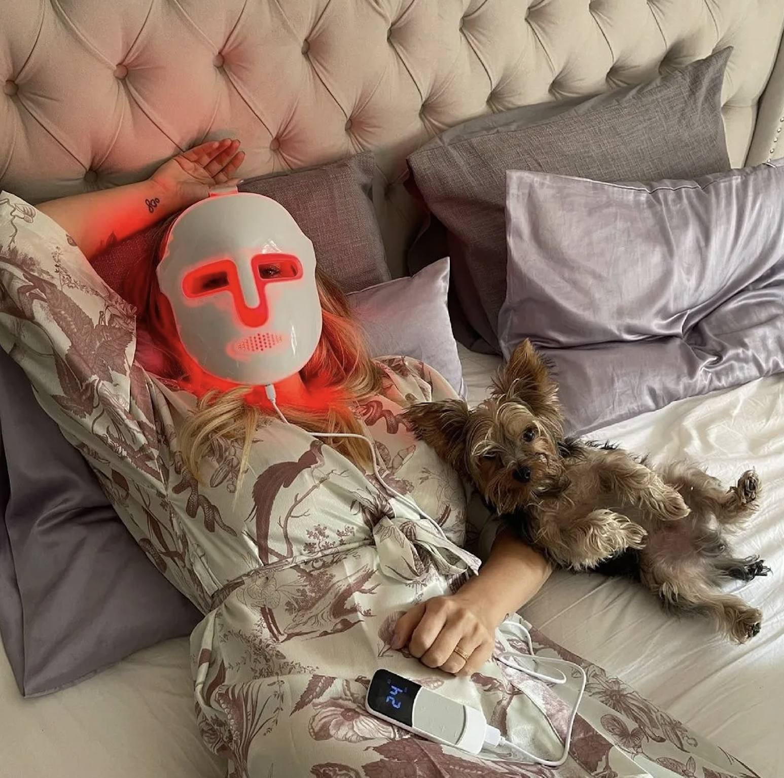  Iluminando la Belleza: Máscaras Faciales de LED y su Revolución en el Cuidado de la Piel