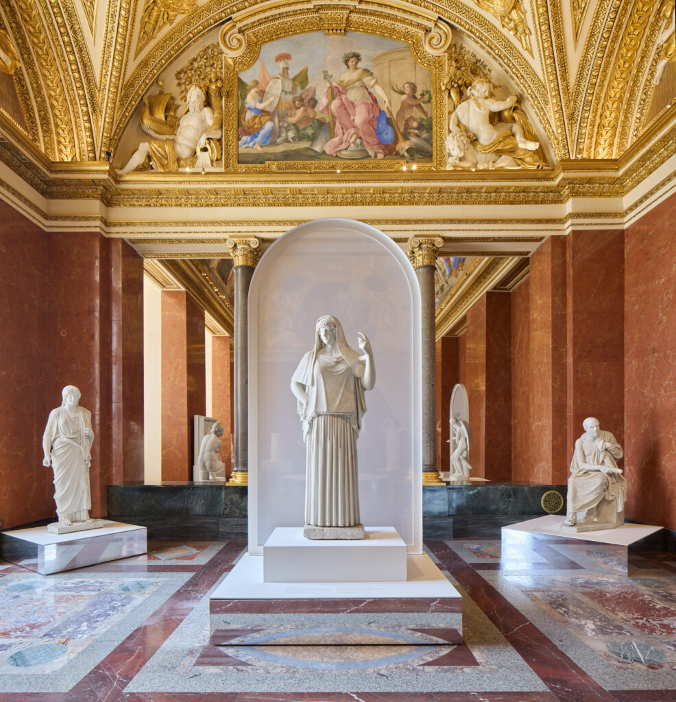 Bvlgari en el Louvre: Arte y Eternidad