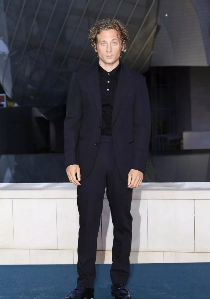 París se prepara para la Fiesta Olímpica: Los mejores looks de la alfombra roja