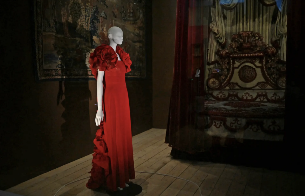 Taylor Swift brilla en el Museo V&A de Londres