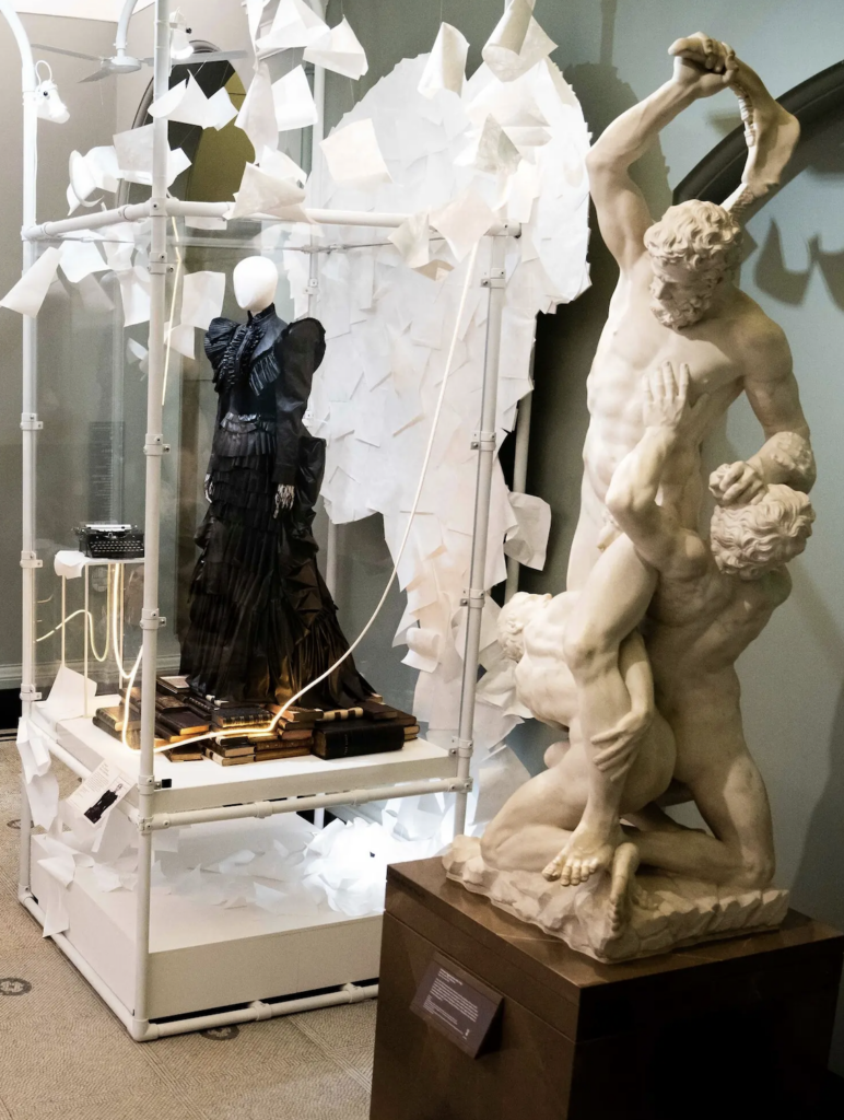 Taylor Swift brilla en el Museo V&A de Londres
