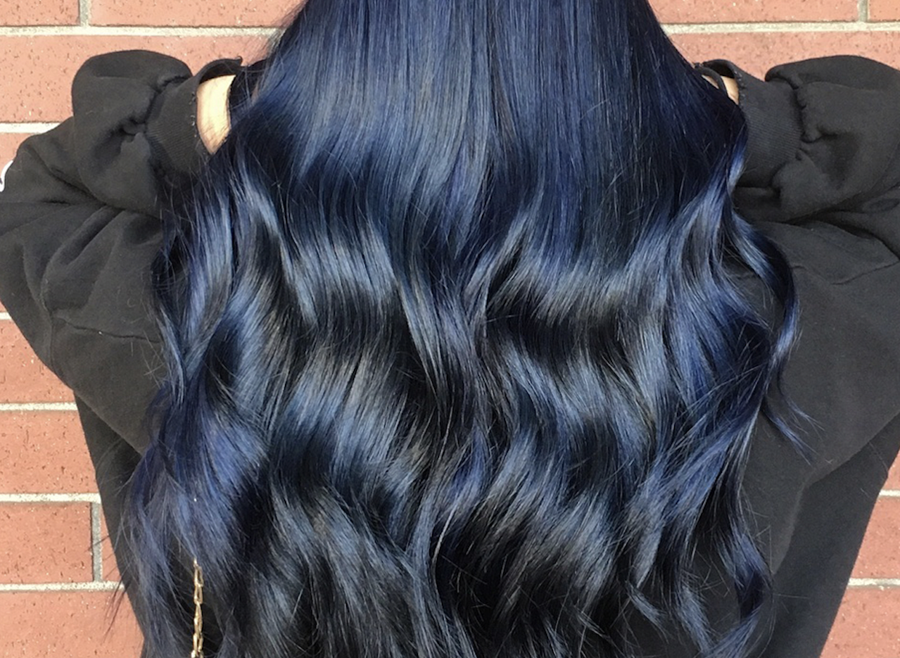 Blue Black: El color sofisticado de temporada