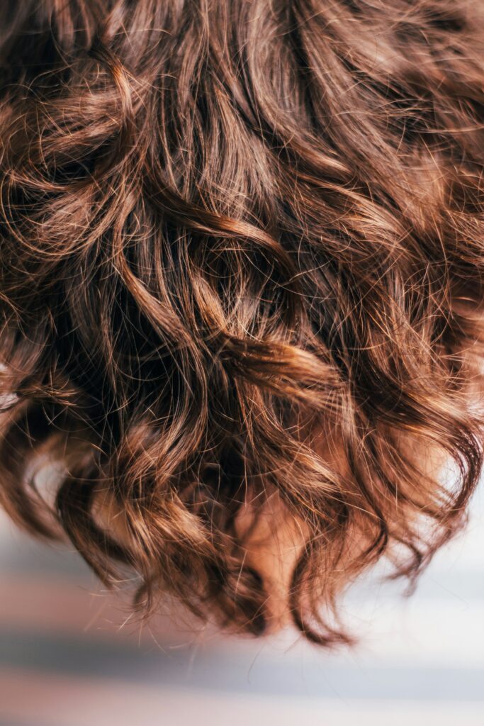 Cabello en otoño: caída y solución