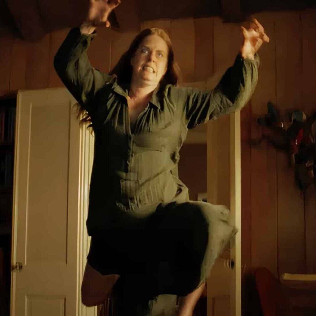 "Nightbitch": Maternidad, monstruos y autenticidad
