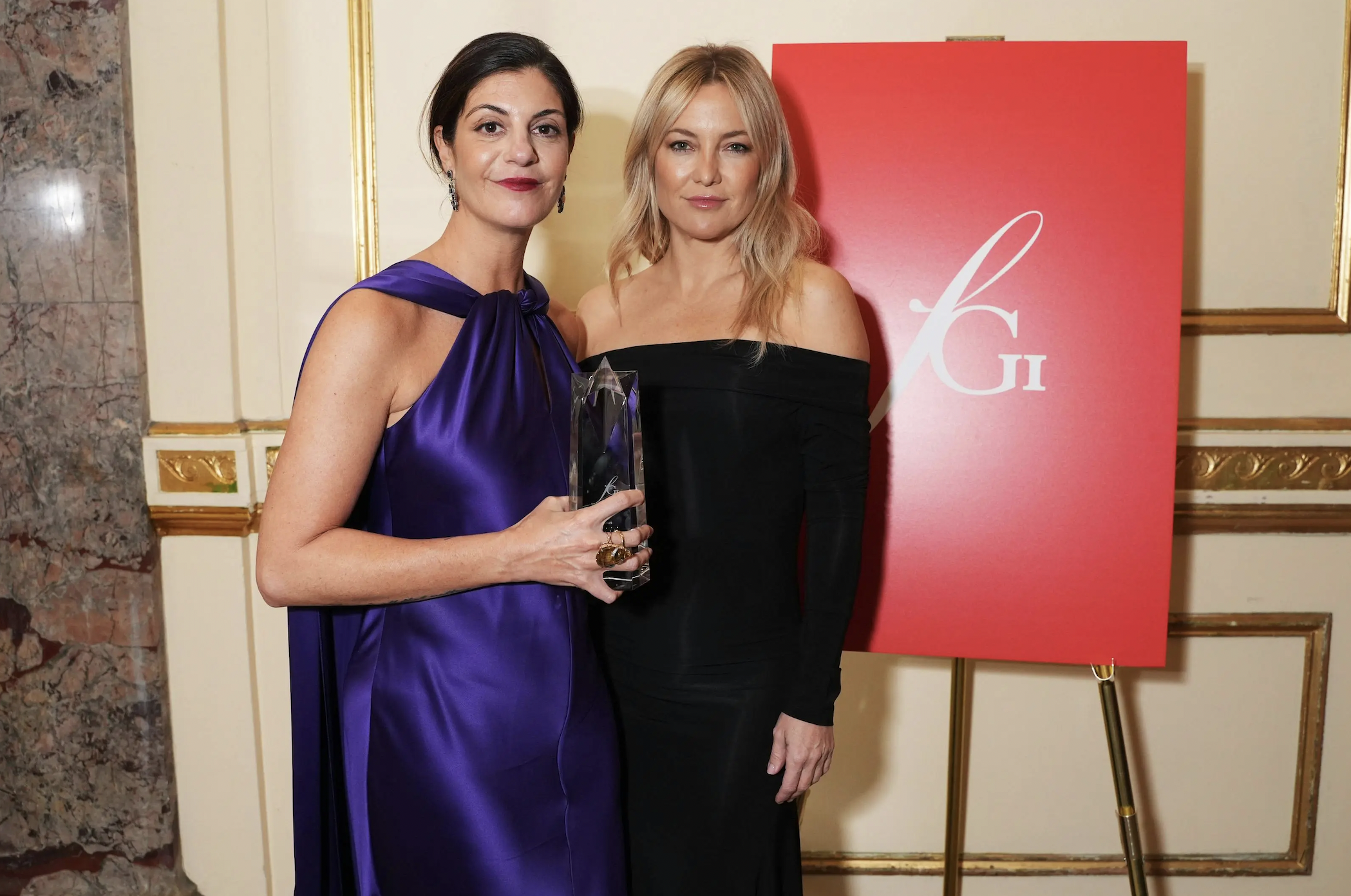 Max Mara brilla con gran premio en Nueva York