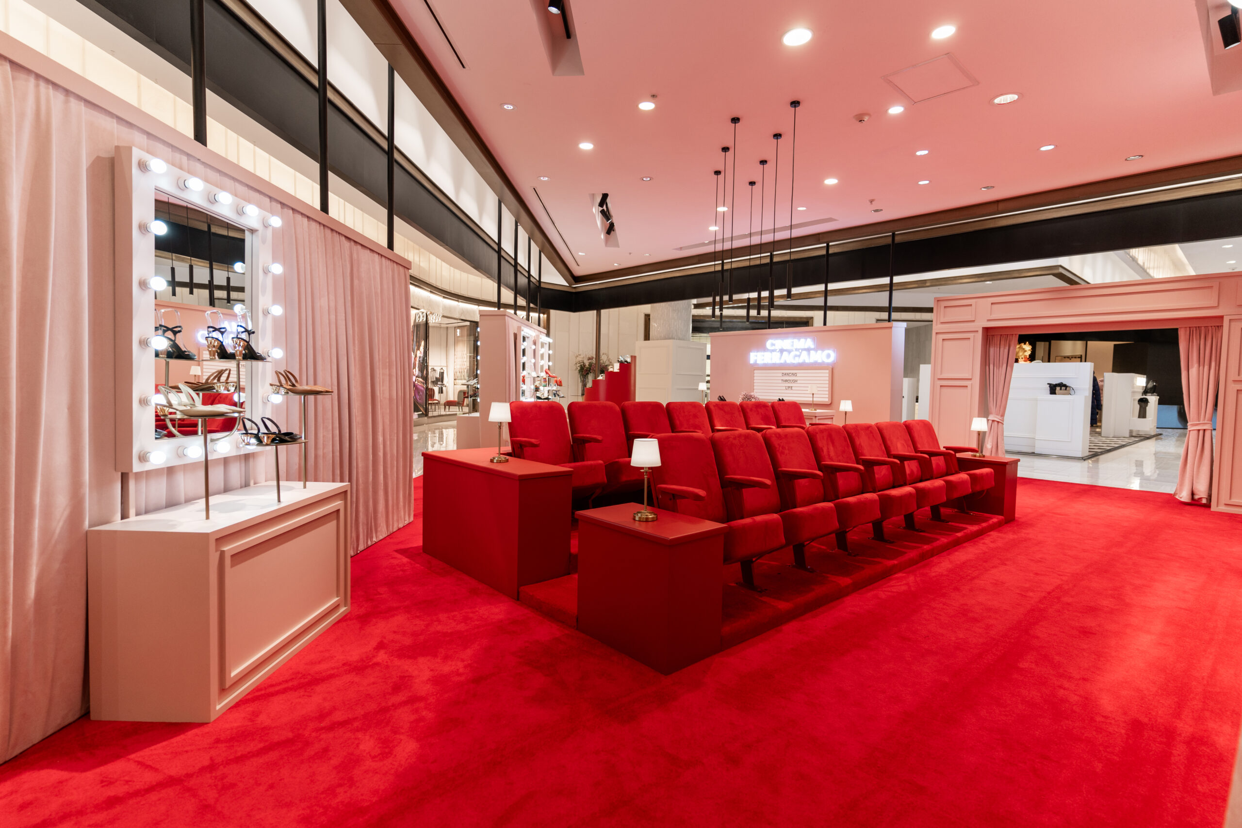 Ferragamo: Ballet, Cine y Estilo Atemporal