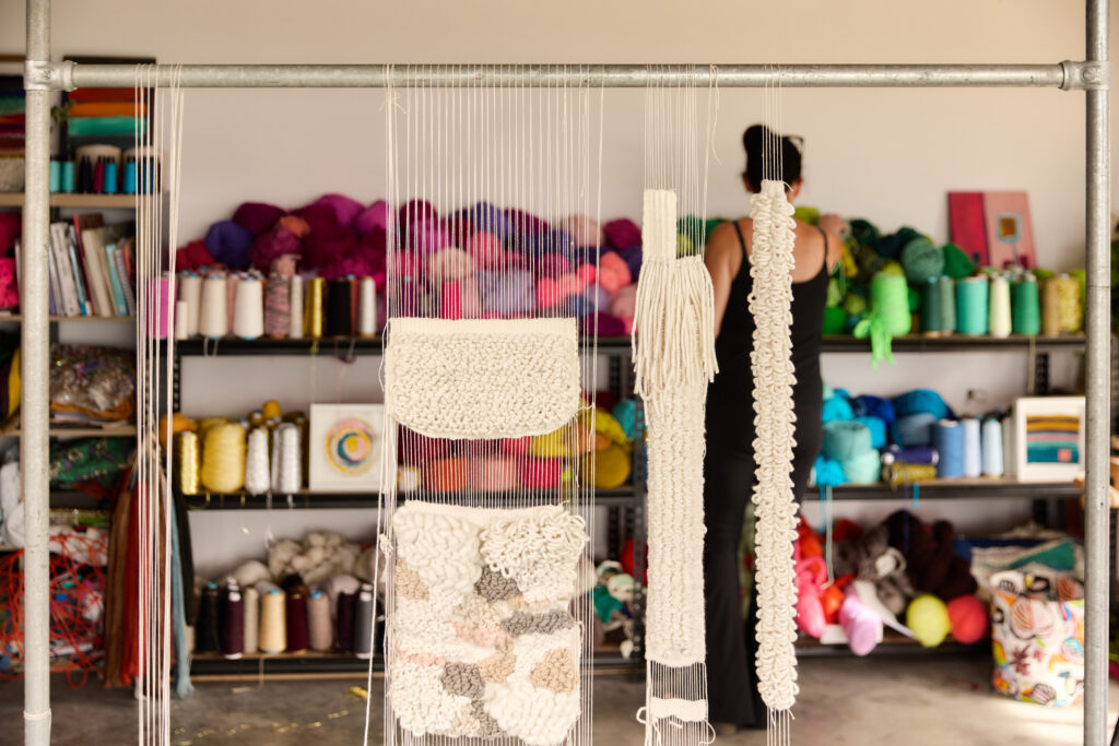 FENDI y el arte textil australiano