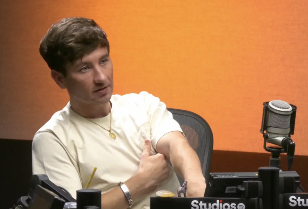 Barry Keoghan responde a rumores familiares