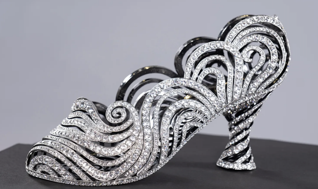 Zapatillas plateadas de ‘Wicked’: Un rediseño brillante